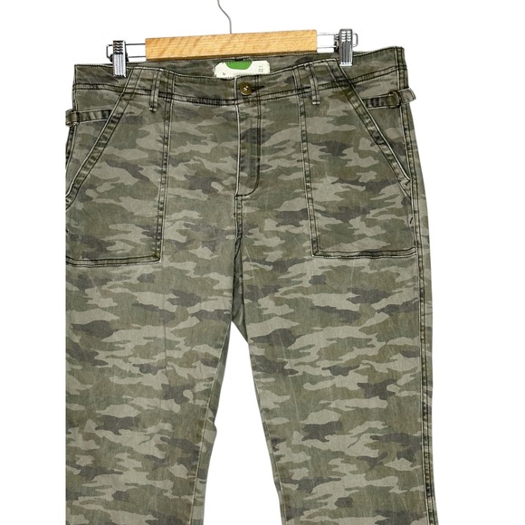 Anthropologie Womens Camo Cropped Flare Pants 32 Utility Pockets Green - Picture 5 of 13